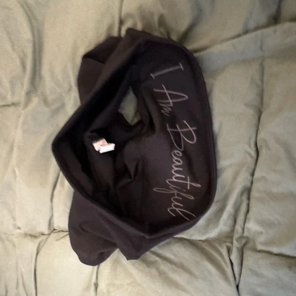 KUMI sz L NWOT Women's Black Athletic Shorts - Picture 3 of 3